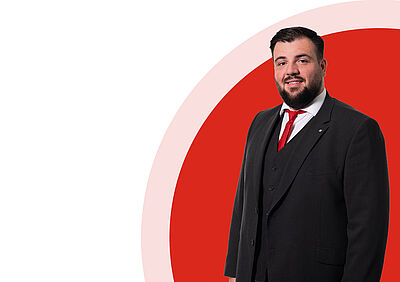 Portrait von Herrn Adnan Jashari
