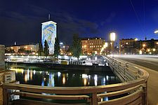 Der Ringturm bei Nacht